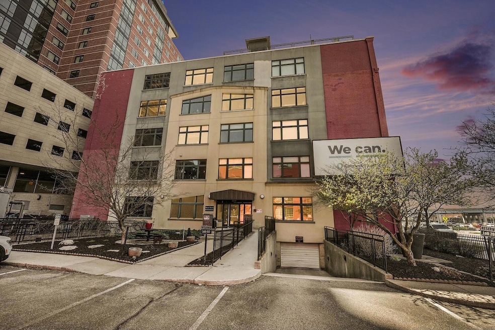 600 Monroe Ave NW unit 210, Grand Rapids, MI 49503 - photo 1