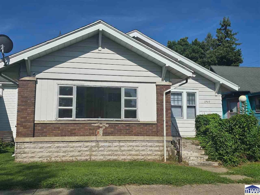 1709 S Center St, Terre Haute, IN 47802 - photo 1