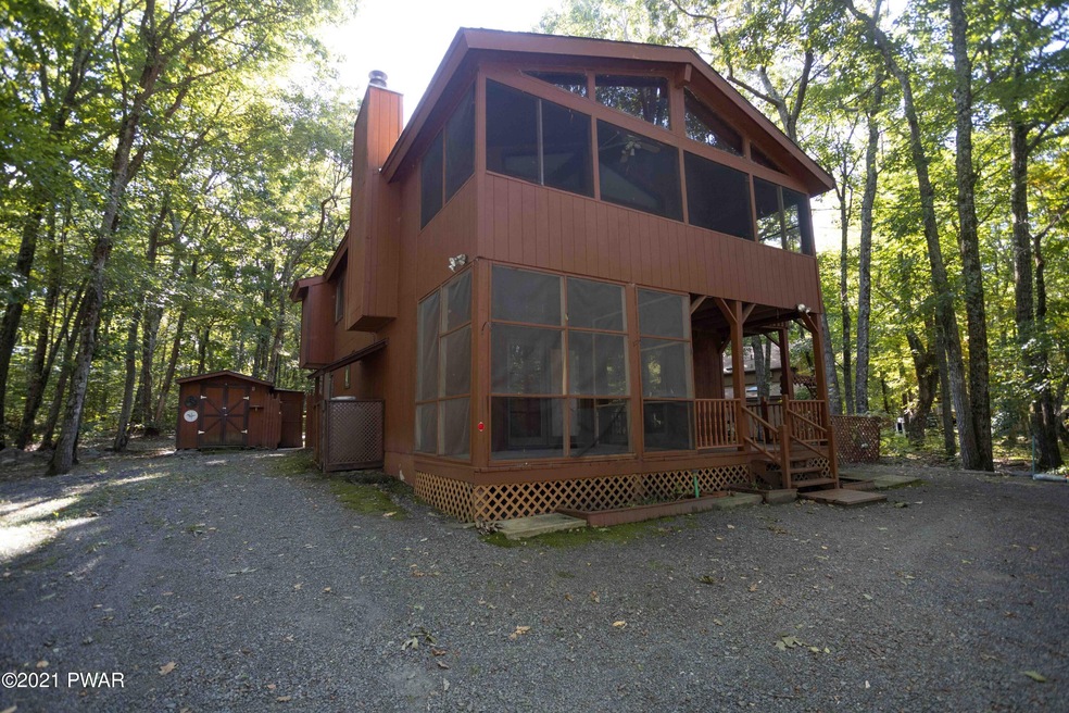 105 Broadmoor Dr, Hawley, PA 18428 - photo 1