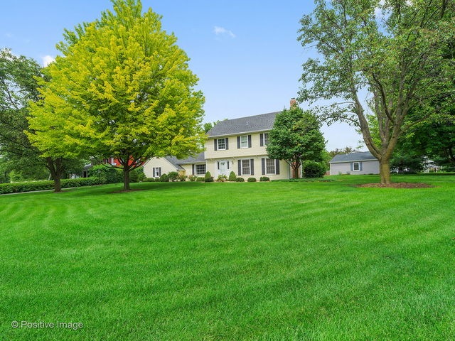 936 Woodland Hills Rd, Batavia, IL 60510 - photo 1