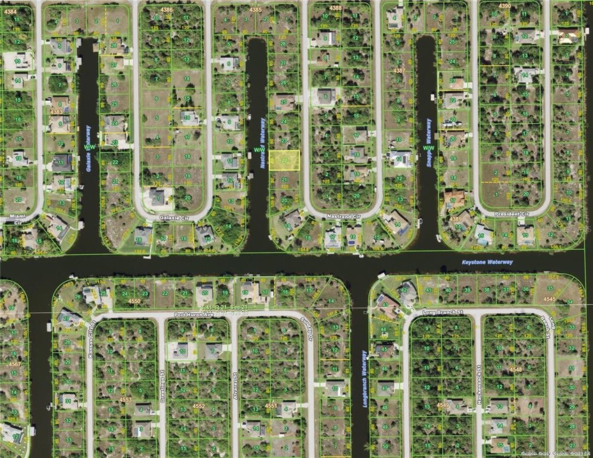 9620 Nastrand Cir, South Gulf Cove, FL 33981 - photo 1