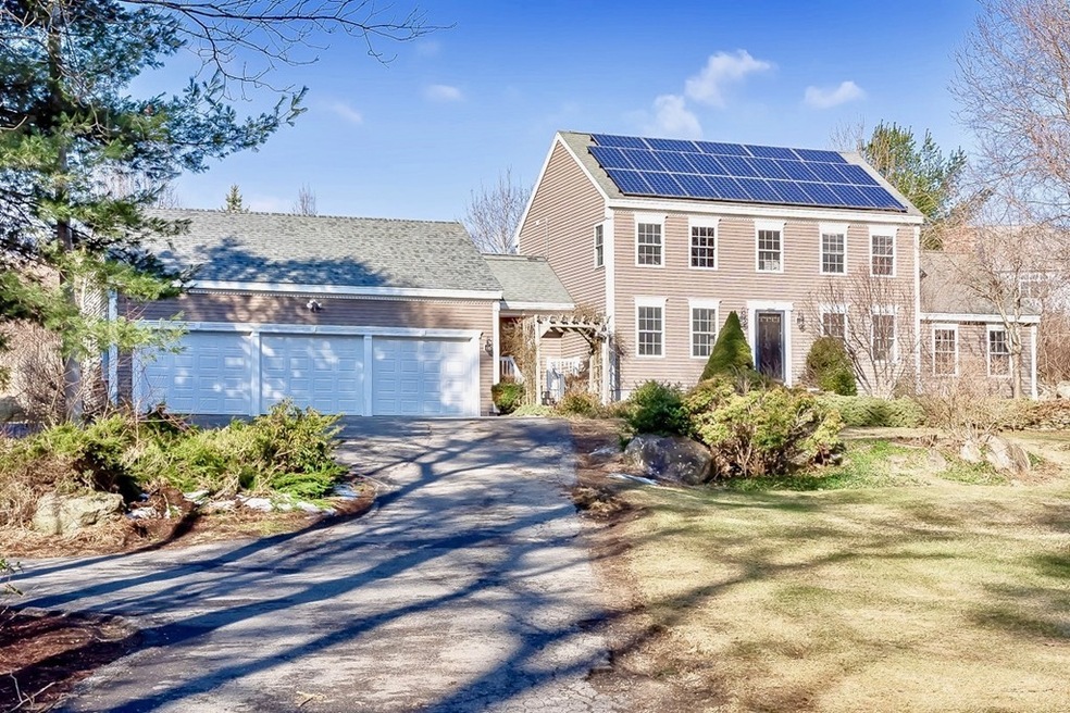 19 New West Townsend Rd, Lunenburg, MA 01462 - photo 1