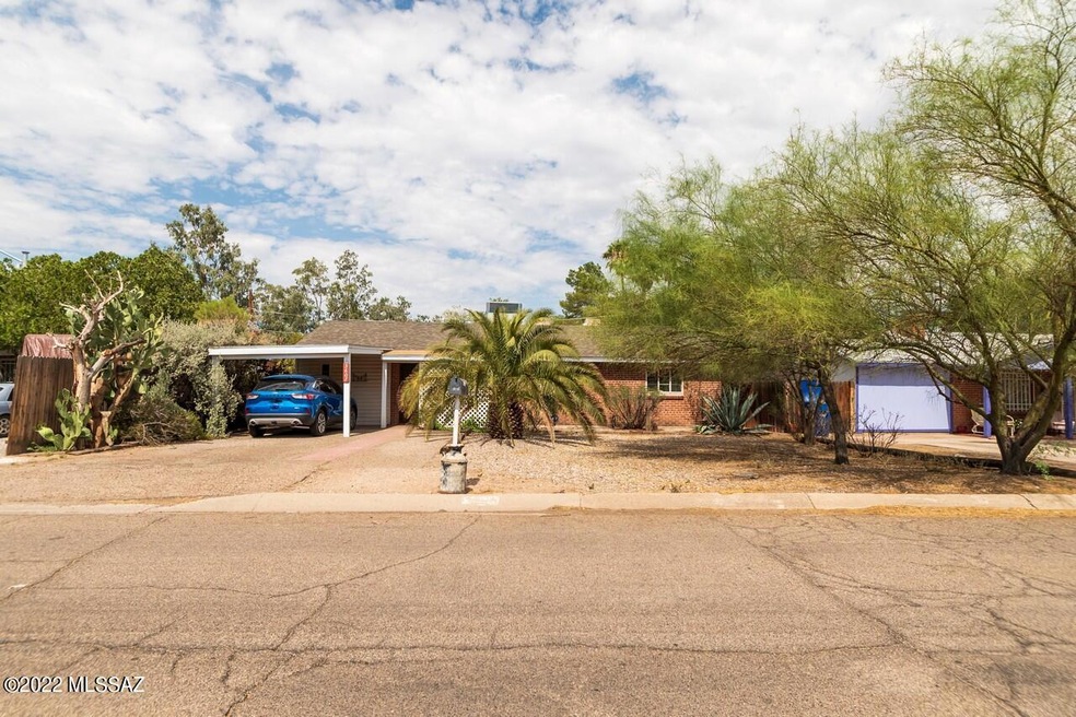 3607 N Tyndall Ave, Tucson, AZ 85719 - photo 1