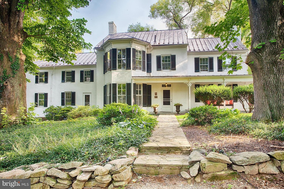 200 Locust Grove Dr, Purcellville, VA 20132 - photo 1