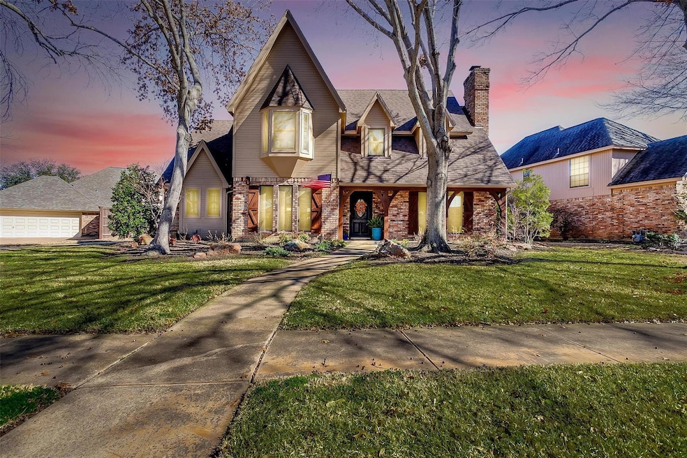 3412 Meadowside Dr, Bedford, TX 76021 - photo 1