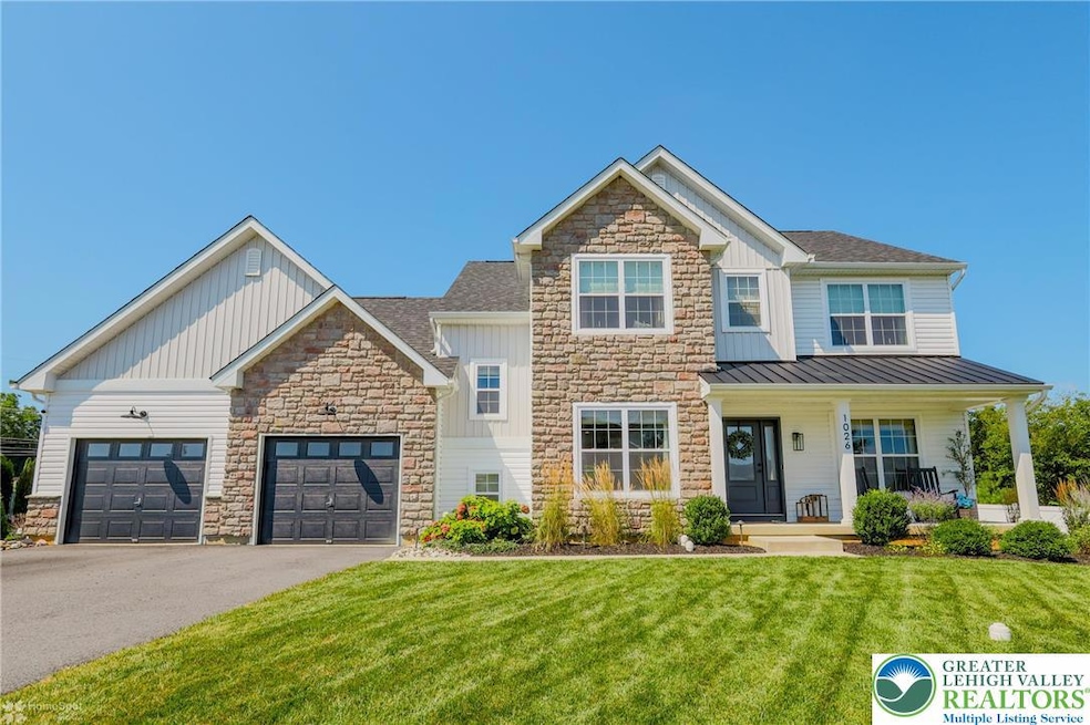 1026 Lisa Ln, Palmer Township, PA 18045 - photo 1