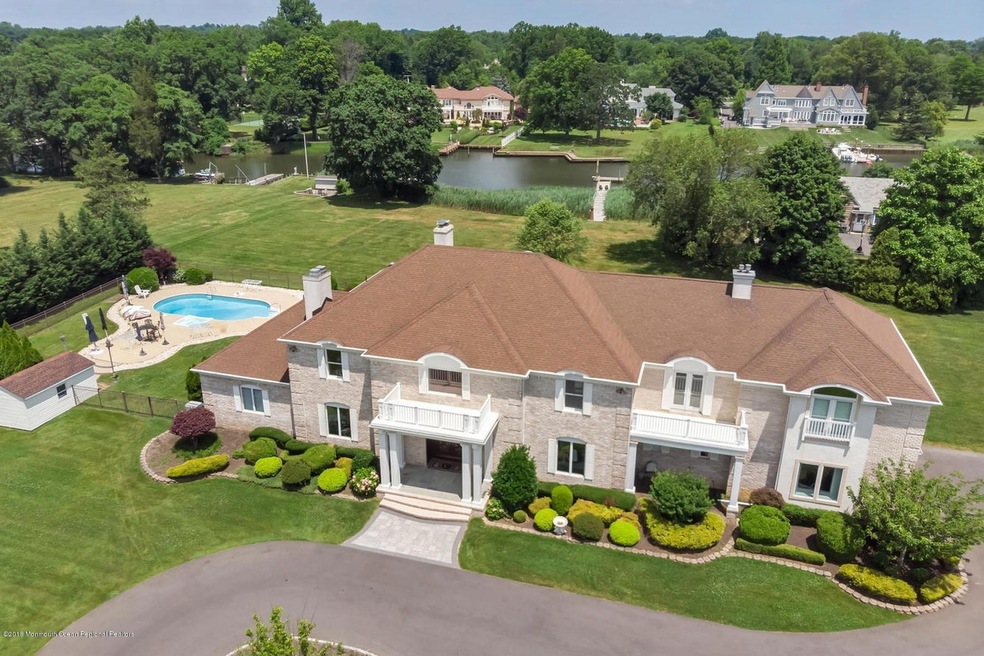 200 Seven Bridges Rd, Little Silver, NJ 07739 - photo 1