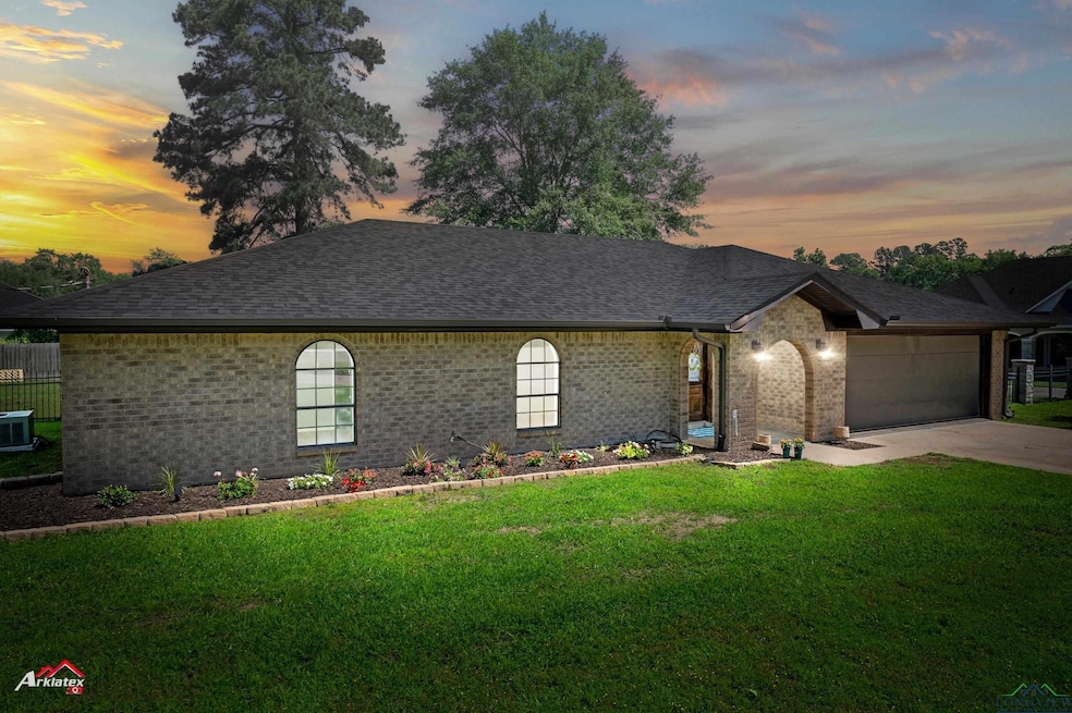For Sale $279,000