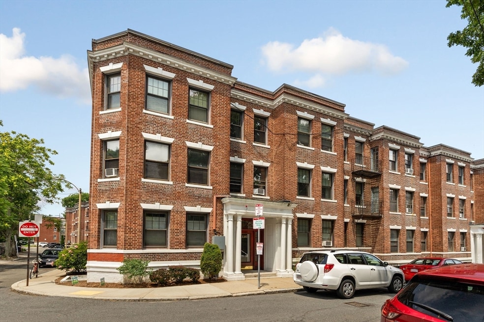 Sold $430,000 • Co-Listing Agent