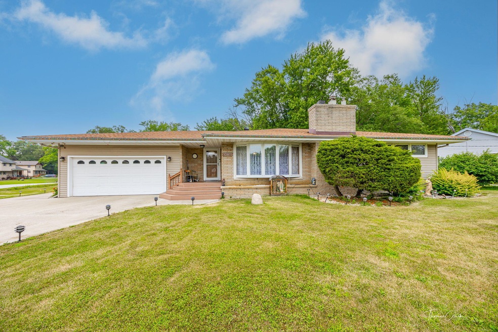 10811 Porter St, Crown Point, IN 46307 - photo 1