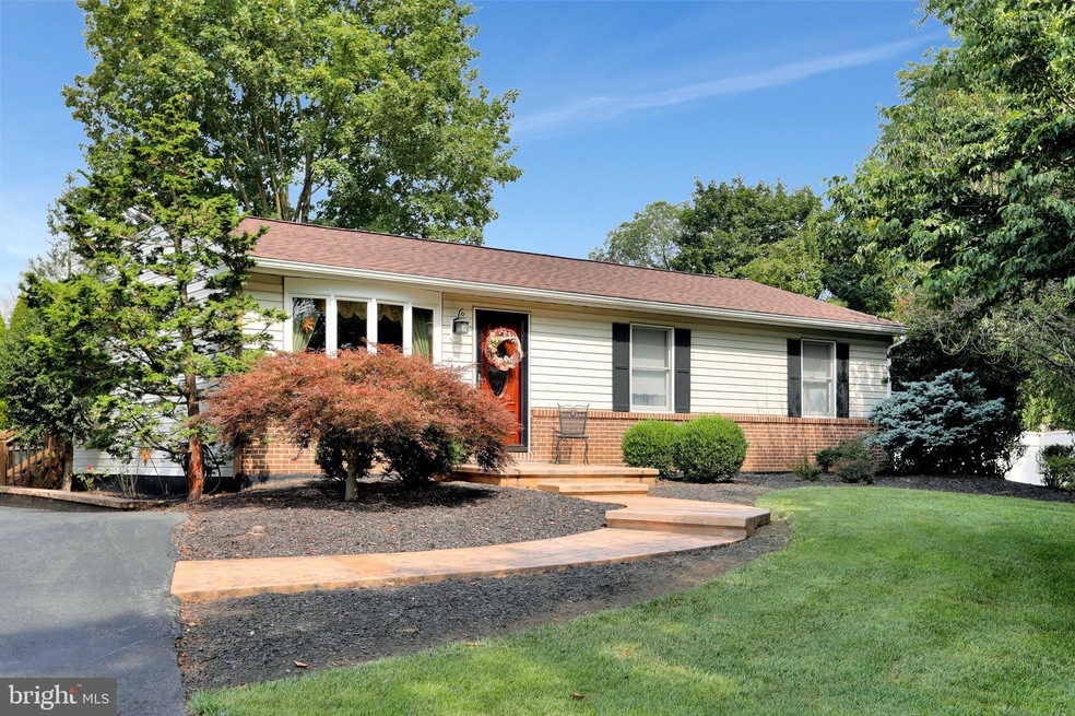 1301 Carroll Heights Blvd, Hagerstown, MD 21742 - photo 1