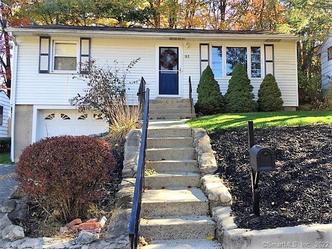 102 Oldham Ave, Waterbury, CT 06705 - photo 1