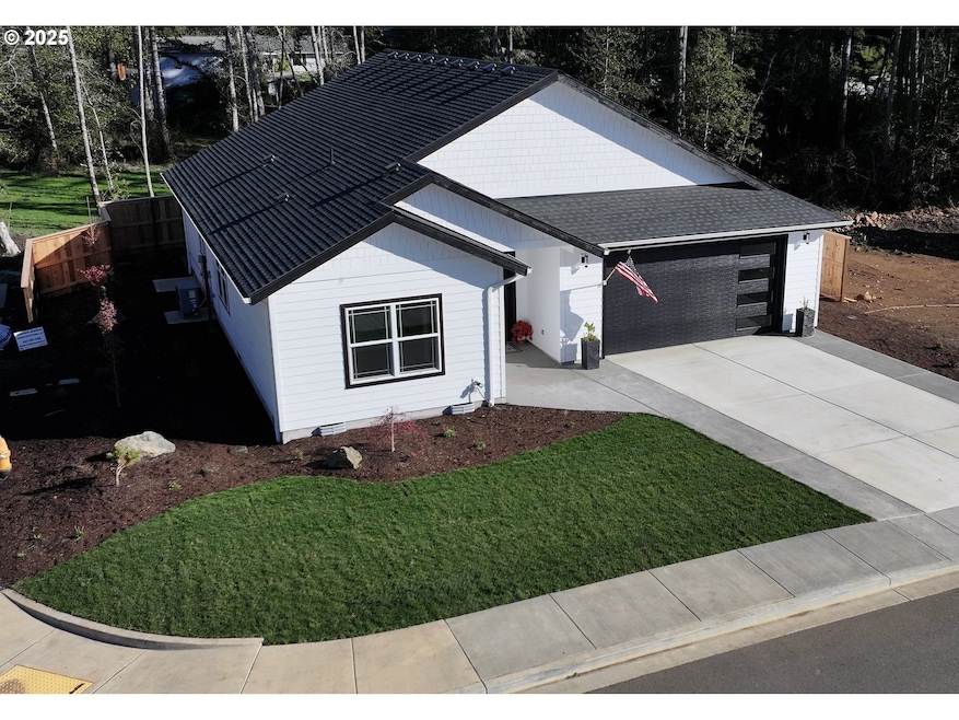 For Sale $674,900 • Co-Listing Agent