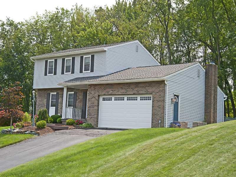 Exterior Front. Welcome to 115 Carmella Dr! Nothin