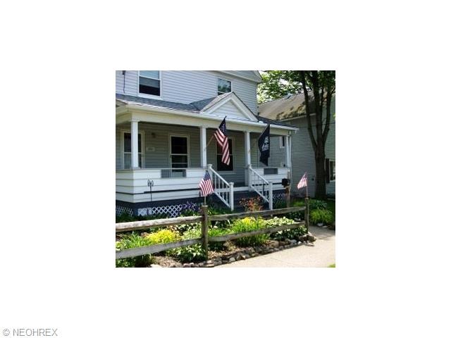 Front view of home.