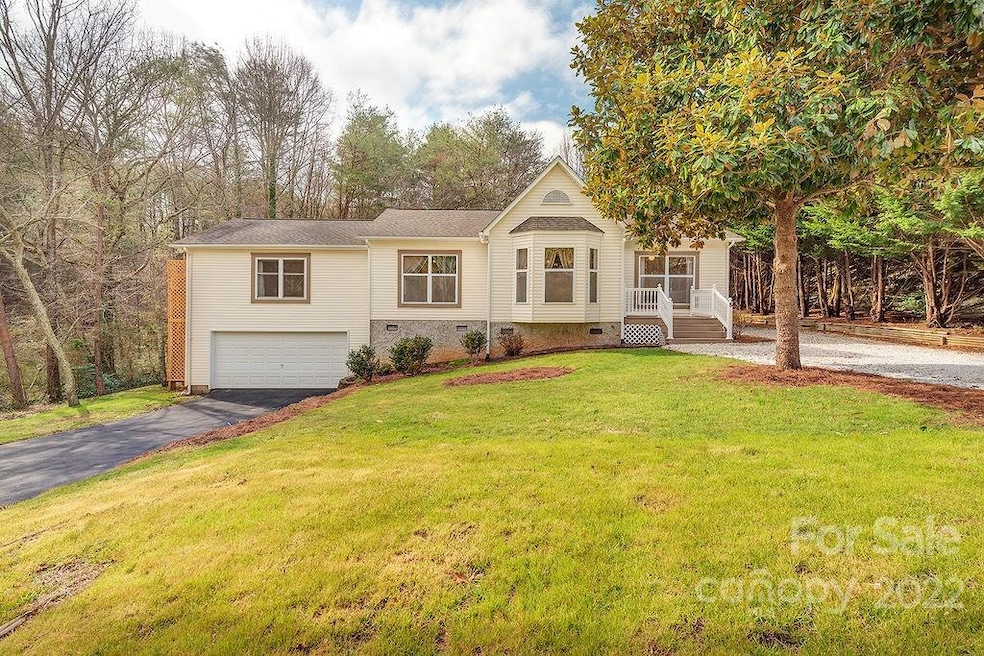 5 Parkway Creek Dr, Asheville, NC 28803 - photo 1