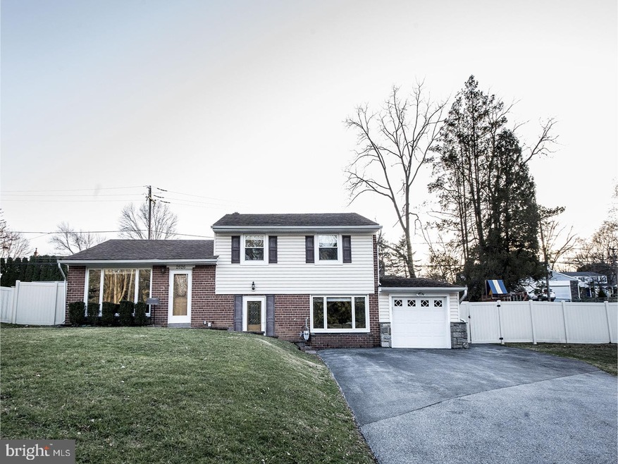 2626 Highland Ave, Broomall, PA 19008 - photo 1