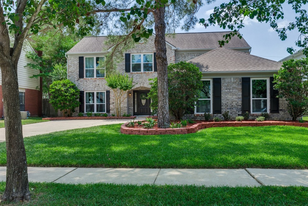 7502 Dogwood Falls Rd, Houston, TX 77095 - photo 1