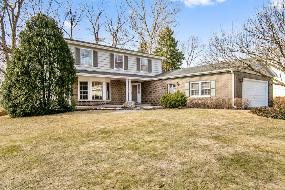 245 S Charles Ave, Naperville, IL 60540 - photo 1