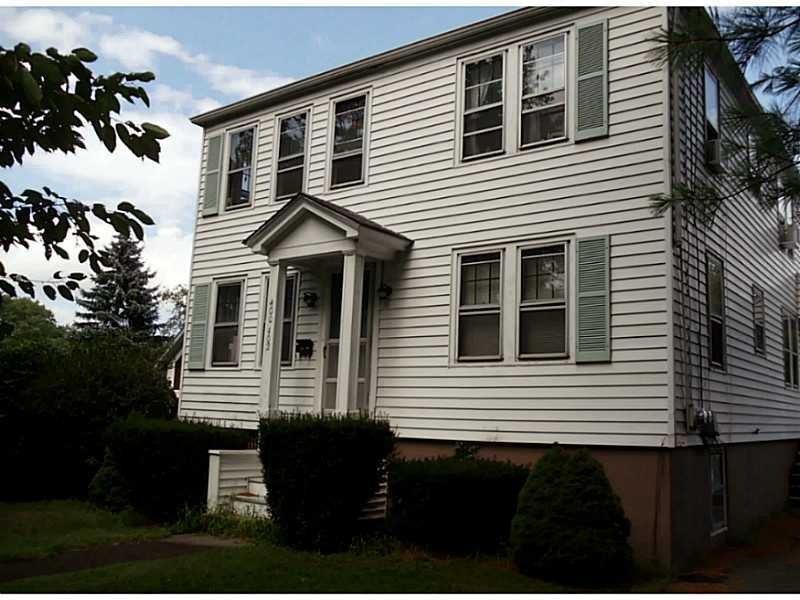 400 Middle Hwy unit 402, Barrington, RI 02806 - photo 1
