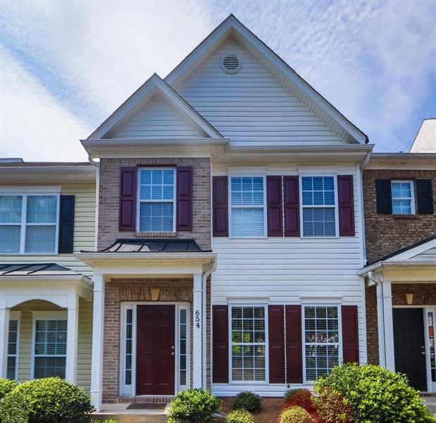 Lovely Townhouse in Suwanee