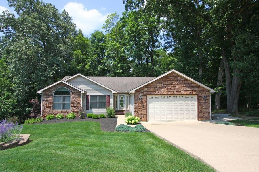 333 Valleybrook Cir, Howard, OH 43028 - photo 1