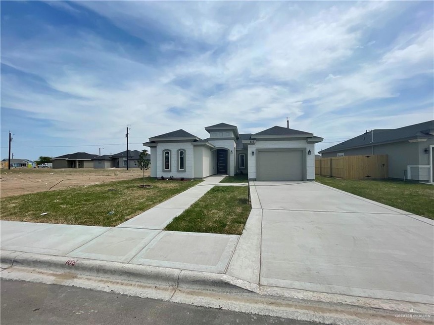 816 Canela Dr, Alamo, TX 78516 - photo 1