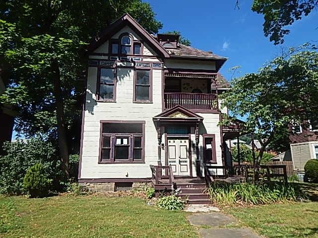 427 5th Ave, New Kensington, PA 15068 - photo 1