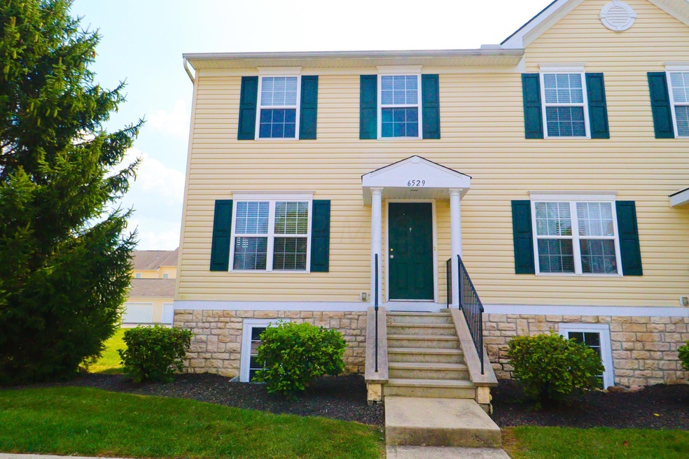 6529 Crab Apple Dr, Canal Winchester, OH 43110 - photo 1