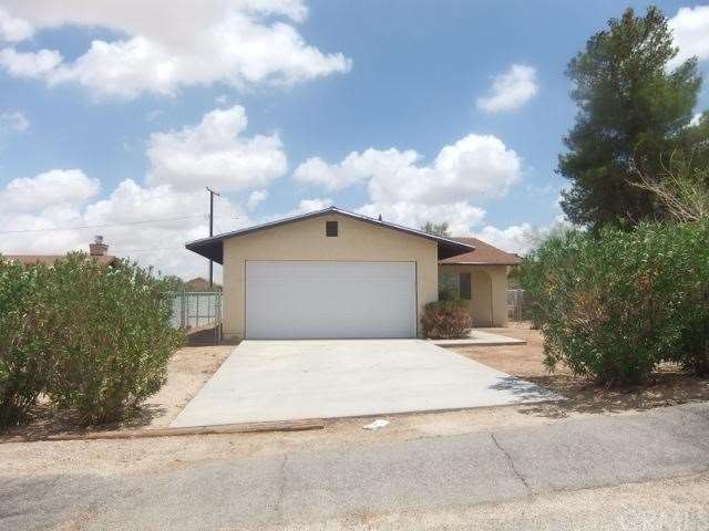 6867 Copper Mountain Rd, Twentynine Palms, CA 92277 - photo 1