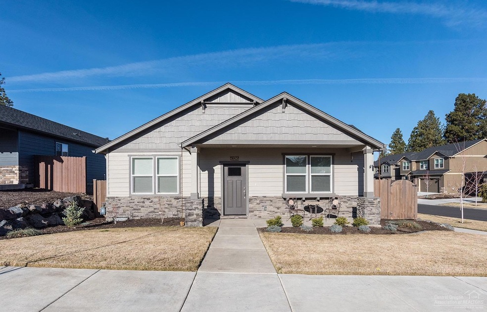 63285 NW Rossby St, Bend, OR 97703 - photo 1