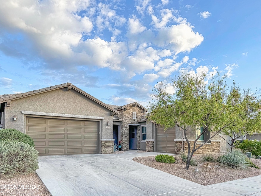 11830 N Renoir Way