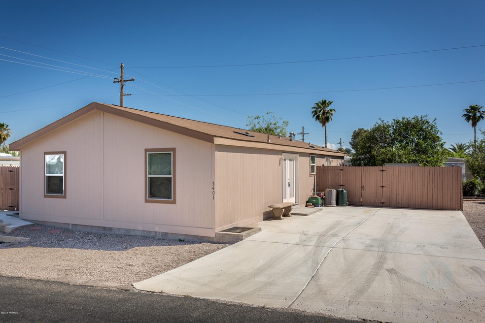 5401 W. Box R Street-8194-Edit