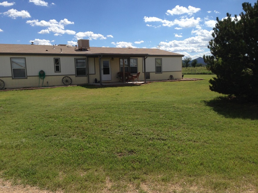 2635 Bumpy Ln, Paulden, AZ 86334 - photo 1