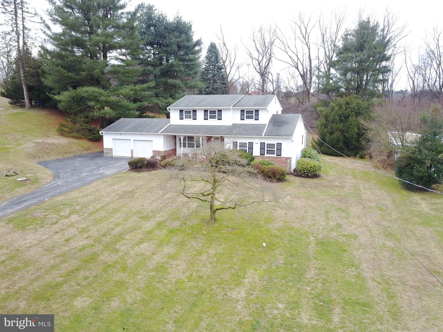 88 Cambridge Dr, Glen Mills, PA 19342 - photo 1