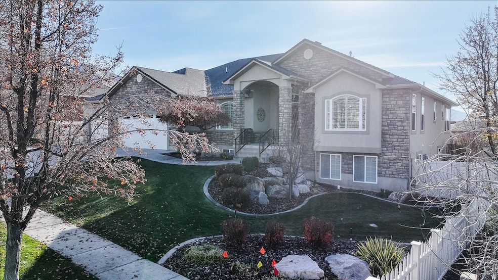 600 E 100 S, Hyde Park, UT 84318 - photo 1