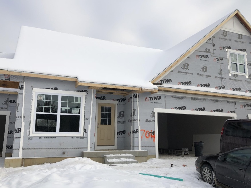704 Braeside 011718