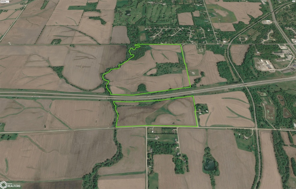 1683 W 32nd St S, Newton, IA 50208 - photo 1