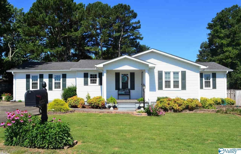 28551 Reyer Rd, Ardmore, AL 35739 - photo 1