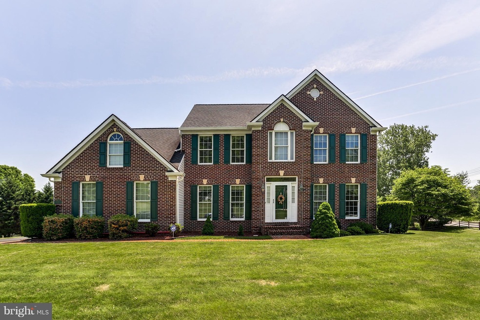 5745 Meyerfield Ct, Sykesville, MD 21784 - photo 1