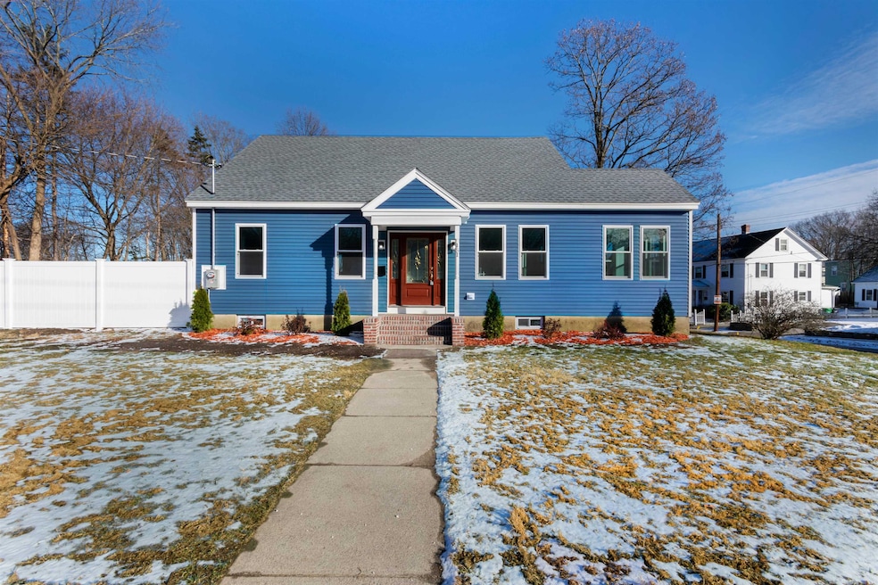 151 Tolles St unit 244, Nashua, NH 03064 - photo 1