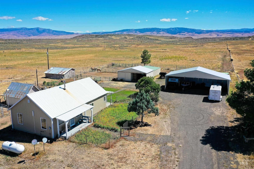 For Sale $515,000 • Co-Listing Agent