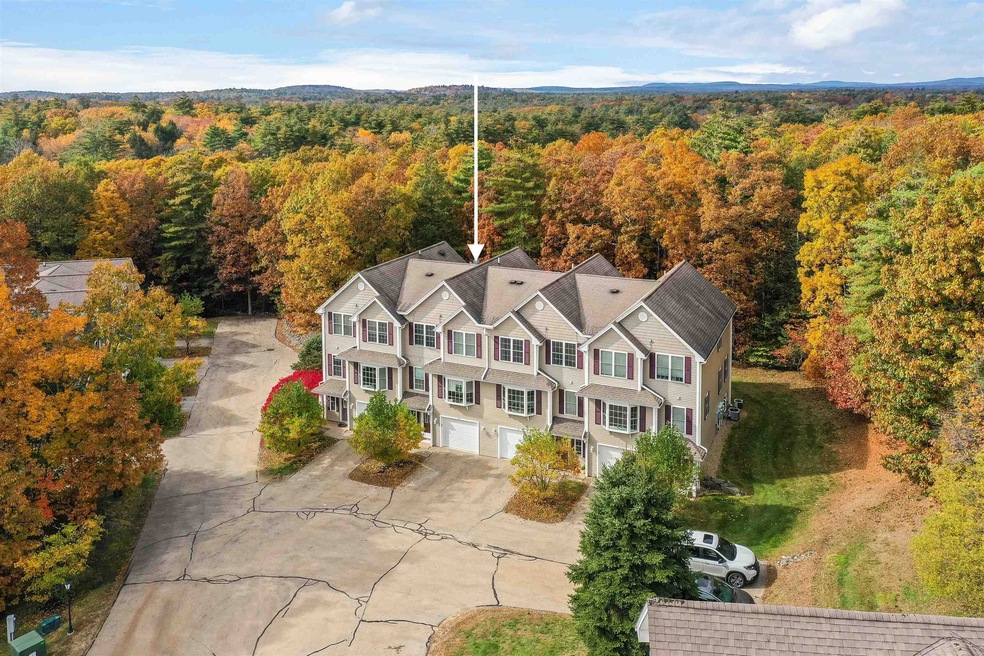 64 Magnolia Ln, Newmarket, NH 03857 - photo 1