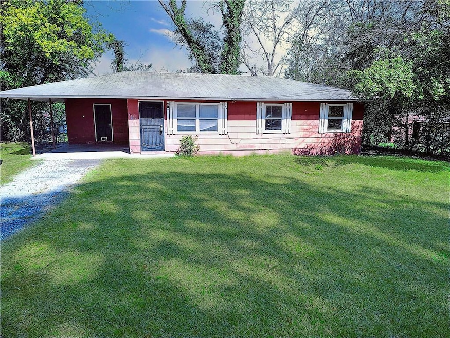 2439 Adger Rd, Macon, GA 31206 - photo 1