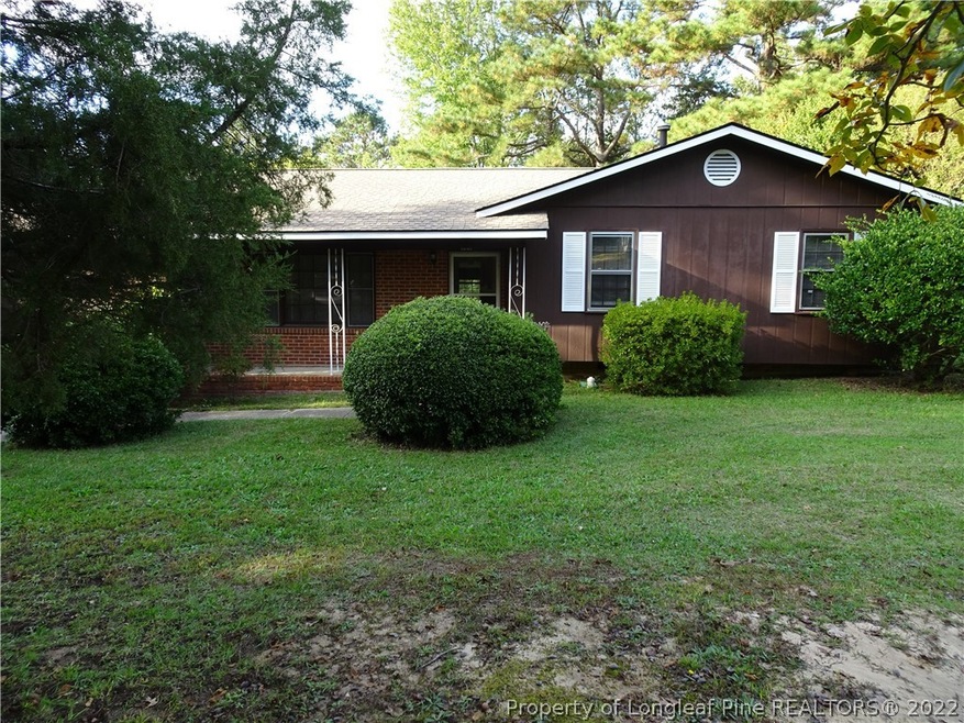 7606 Jennings Ln, Fayetteville, NC 28303 - photo 1