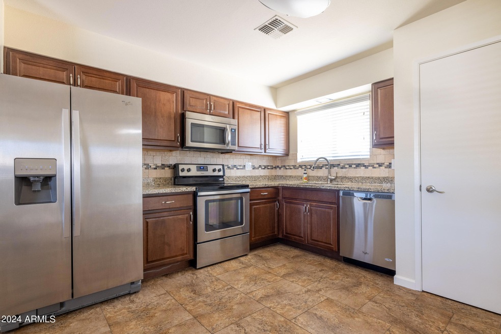 10111 W Cumberland DR, Sun City, AZ 8535