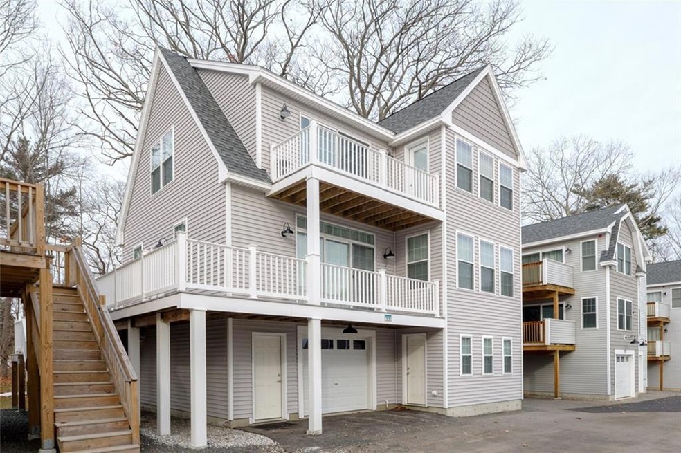 45 Post Rd unit 13, Wells, ME 04090 - photo 1