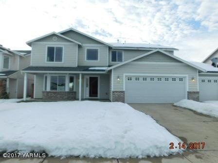 112 S Glacier St, Moxee, WA 98936 - photo 1