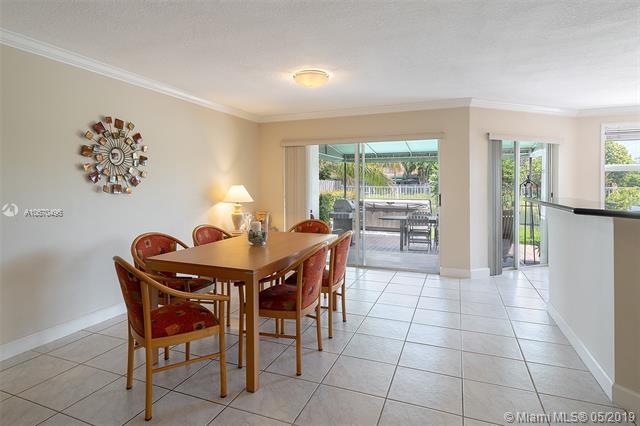 11001 NW 45th Terrace, Doral, FL 33178 - photo 1