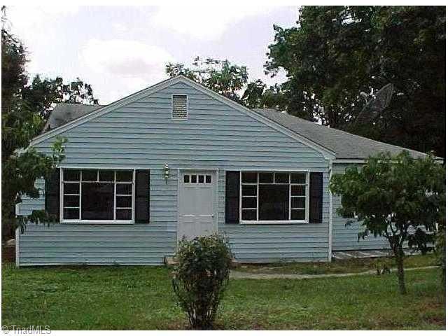 541 N Mccrary St, Asheboro, NC 27205 - photo 1